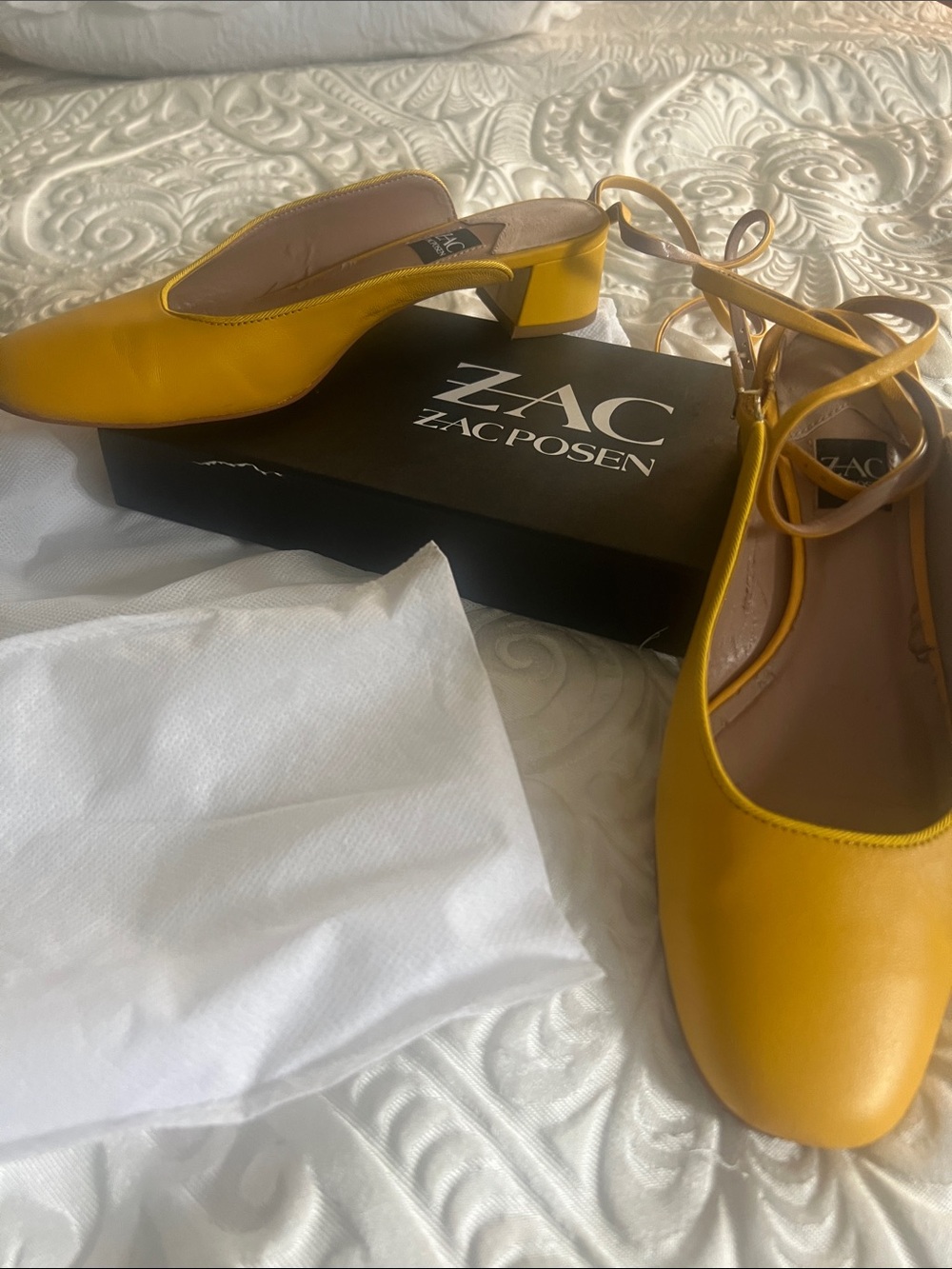 Zac Posen Yellow soft Leather Low Block Heel Slingback Mules